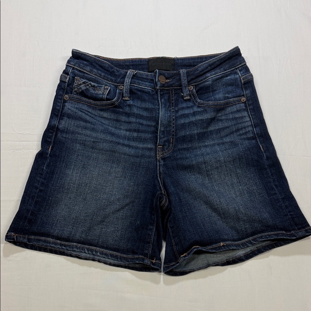 Buckle Black Dark Denim Shorts fit No 93 Womens size 26